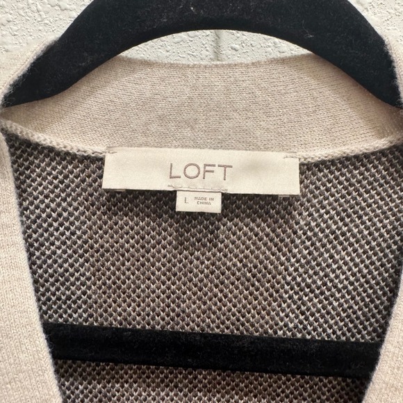 LOFT Plaid Button Front Cardigan Sweater Large Neutral Checkered (Fall 2021) - Picture 3 of 6